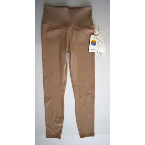 Vuori VW428-COC Women's Sz XS Coconut Beige Rib Studio 7/8 Leggings - Picture 1 of 13